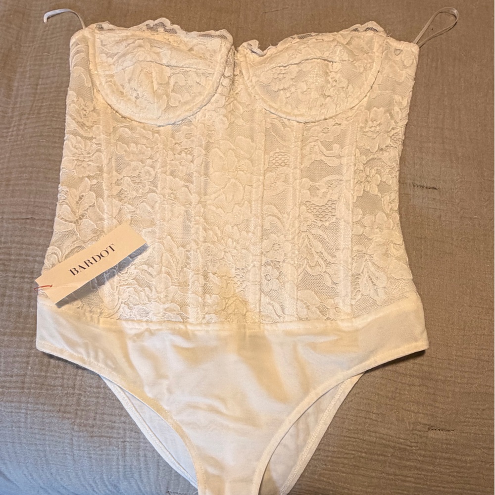 Bardot Ivory Lace Bodysuit with Lace Front